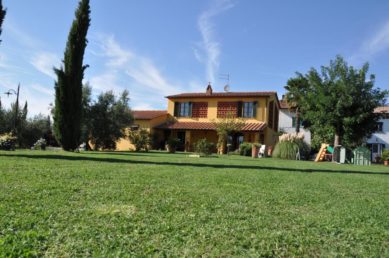 Agriturismo Tori 2 Montecarlo Eksteriør billede